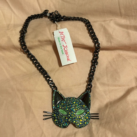 Glow in the dark kitty mask choker - Picture 1 of 4
